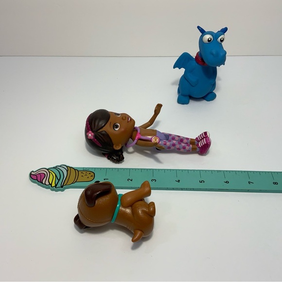Disney Junior Doc McStuffins Mixed Lot of 3 Toys & Figures Stuffy Findo Doc - Picture 3 of 3